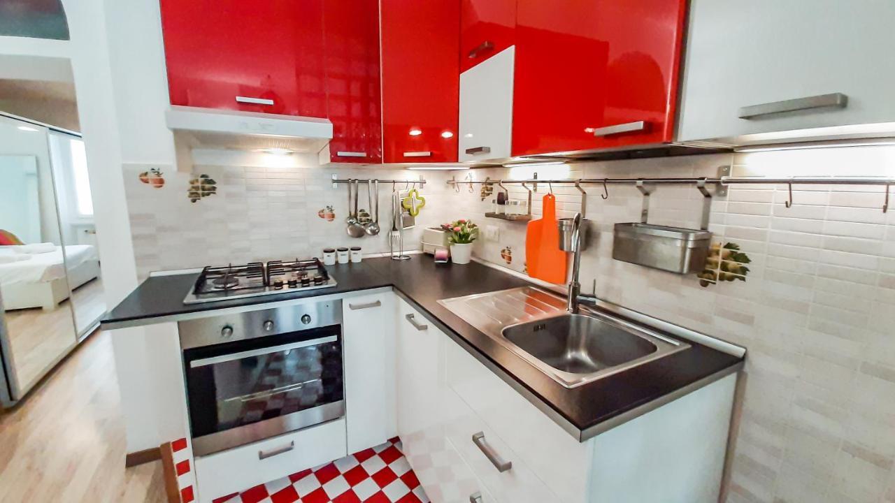 Altido Lovely 1-Br Flat With Easy Access To Centre Milaan Buitenkant foto